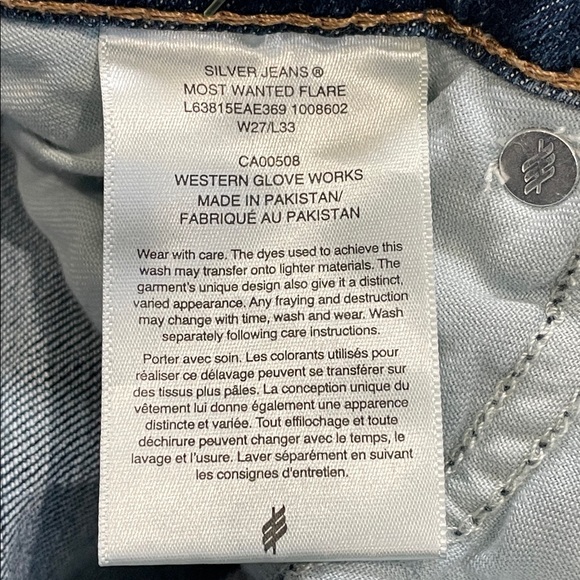NWT’s Silver Most Wanted Mid Rise Flare Boot Cut Jeans Indigo Size 27x33 - Picture 12 of 16